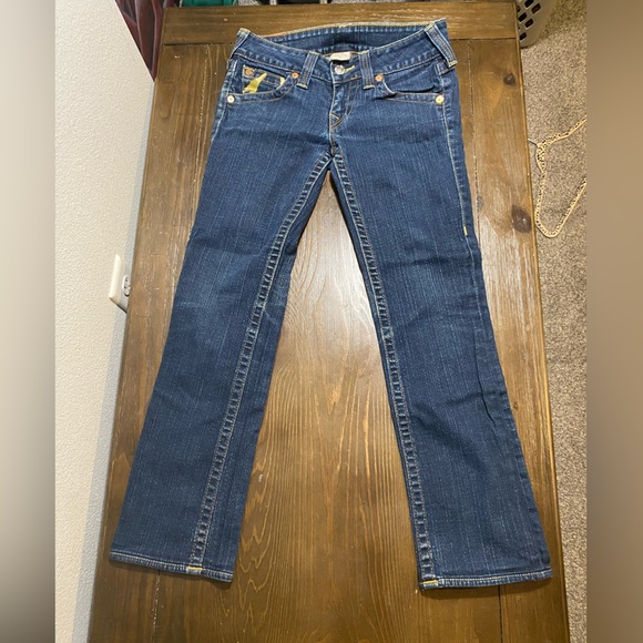 True religion jeans, gold horseshoe, Bootcut, darker denim wash, size 28 - Picture 3 of 12